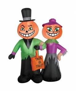 Sunstar 4ft Inflatable Halloween Pumpkin Head Couple